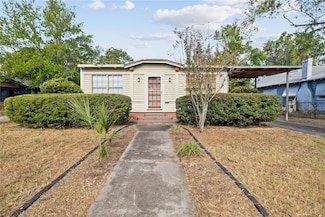 113 W Powhatan Ave, Tampa, FL 33604