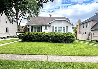 412 S Rex Blvd, Elmhurst, IL 60126