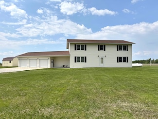 32661 County Road 16, Roseau, MN 56751