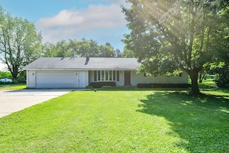 10246 N Serns Rd, Milton, WI 53563