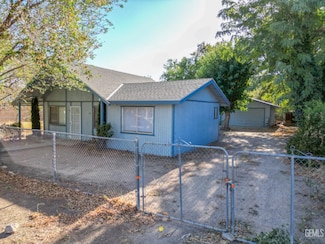 102 Park, Wofford Heights, CA 93285