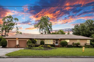 2523 Nela Ave, Belle Isle, FL 32809