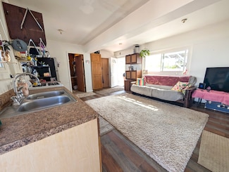 92-8607 Lurline Ln, Captain Cook, HI 96704