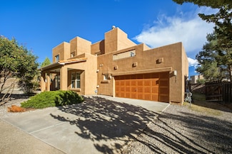 6985 Golden Mesa, Santa Fe, NM 87507