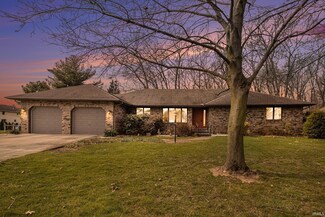 51625 Woodthrush Dr, Granger, IN 46530