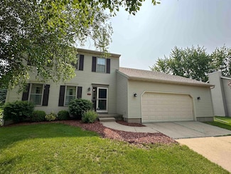 1009 Kings Lynn Rd, Stoughton, WI 53589
