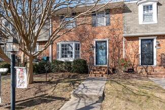 1018 Randolph Ct, Cary, NC 27511