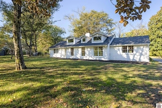 4025 Lealand Ln, Nashville, TN 37204