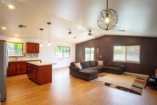 85 Kamahao St, Wailuku, HI 96793