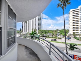5555 Collins Ave Unit 4S, Miami Beach, FL 33140