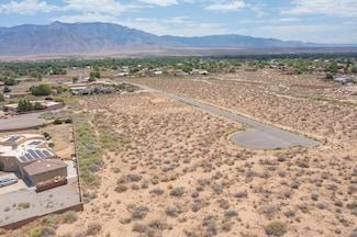12b Desert Luna Rd, Corrales, NM 87048