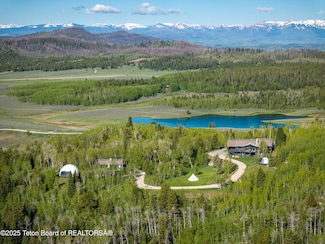 101 Miner Creek Rd, Bondurant, WY 82941