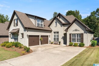 302 Dunrobin Cir, Pelham, AL 35124