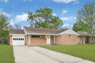 6411 Beldart St, Houston, TX 77087