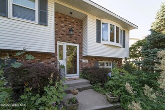 158 Oregon Ave, Schenectady, NY 12304