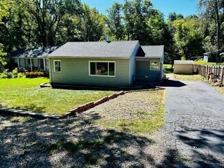 8915 Oriole Trail, Wonder Lake, IL 60097