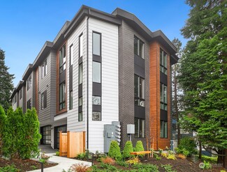 113 6th St Unit B, Kirkland, WA 98033