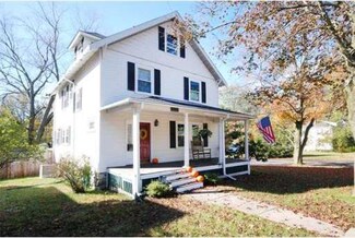 122 Bedford St, Lexington, MA 02420