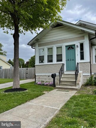 826 Amosland Rd, Morton, PA 19070