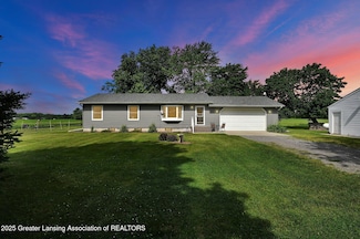 3220 Meridian Rd, Leslie, MI 49251