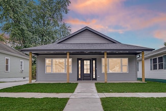 1228 Grant St, Morris, IL 60450