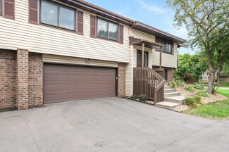 11856 Undercliff St NW, Coon Rapids, MN 55433