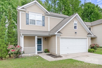 9437 Macquarie Ln, Charlotte, NC 28227