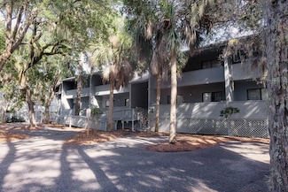 291 Sea Cloud Cir, Edisto Island, SC 29438
