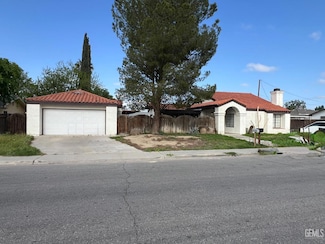 3615 Mesa Grande St, Bakersfield, CA 93304
