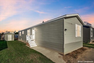 4767 Circle Inn Dr, Shelbyville, MI 49344