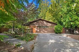 4105 Susan Ct, Bellingham, WA 98229