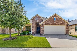 1105 Pigeon Hawk Dr, Little Elm, TX 75068