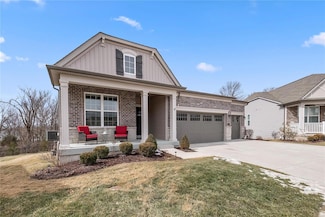 150 Alta Mira Ct, Dardenne Prairie, MO 63368