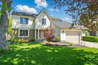 248 Pampas Ct, Columbus, OH 43235