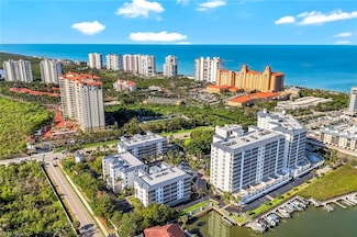 410 Flagship Dr Unit 906, Naples, FL 34108