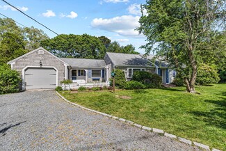 200 Indian Hill Rd, Barnstable, MA 02630