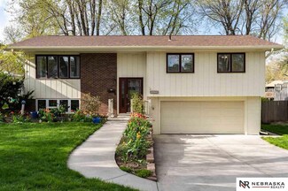 9826 Fowler Ave, Omaha, NE 68134