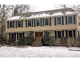 58 Mill St, Sherborn, MA 01770