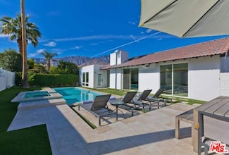 3545 Ridgeview Cir, Palm Springs, CA 92264