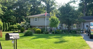 12311 Alexander St, Cedar Lake, IN 46303