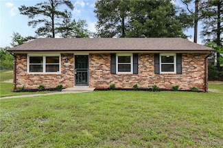 2222 Binford Ln, Richmond, VA 23223