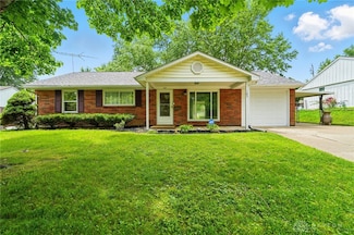 185 Beam Dr, Franklin, OH 45005