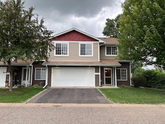 21222 Shetland Dr N, Forest Lake, MN 55025