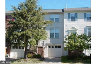 14608 Stream Pond Dr, Centreville, VA 20120