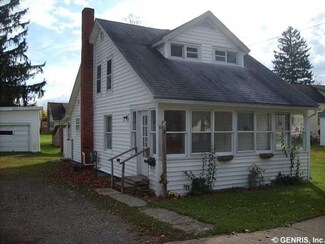 105 East Ave, Wayland, NY 14572