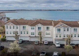 49 Bayside Dr, Somers Point, NJ 08244