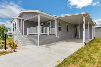 8866 Royal Manor Cir, Boynton Beach, FL 33436