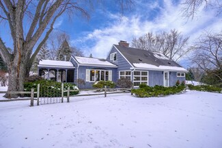 3125 Ridgewood Rd, New Brighton, MN 55112