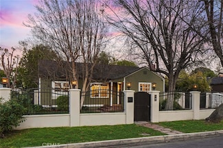 5752 Calhoun Ave, van Nuys, CA 91401