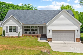 1009 Rainbow Cir, Catawba, SC 29704